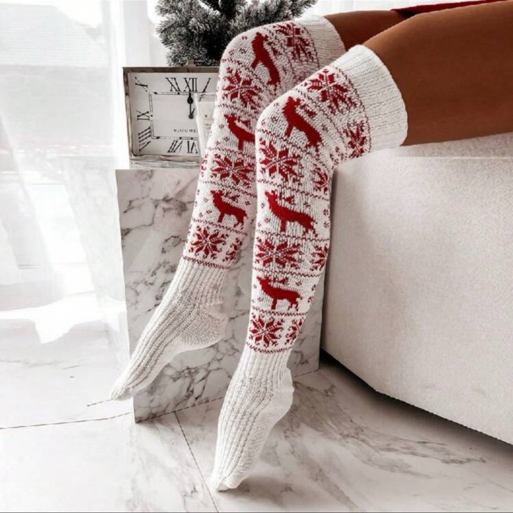 Over the Knee Knitted Deer Print Socks